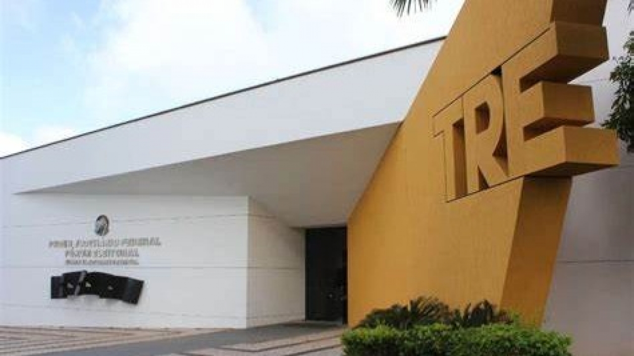 TRE diz que notificou tanto o PT quanto PL sobre manifestações políticas na UFRN