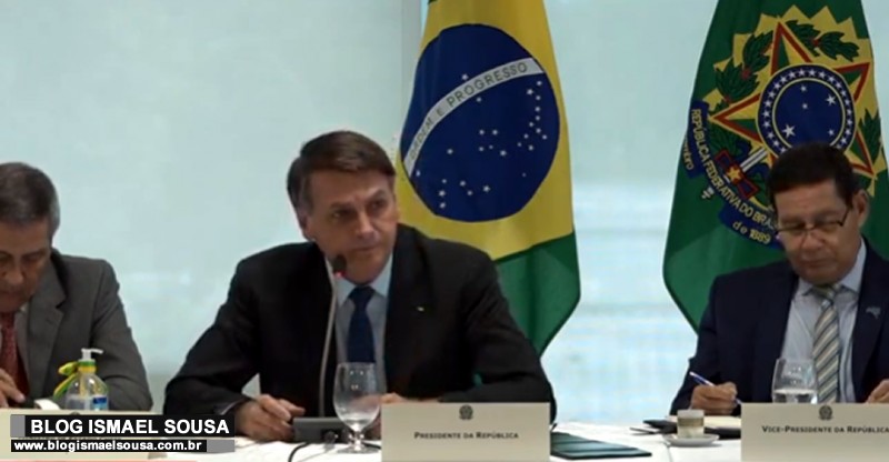 Bolsonaro sai mais fortalecido apÃ³s divulgaÃ§Ã£o de vÃ­deos 