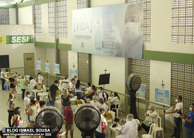 Ginásio do SESI encerra ponto de imunização com cerca de 180 mil mossoroenses vacinados em sete meses