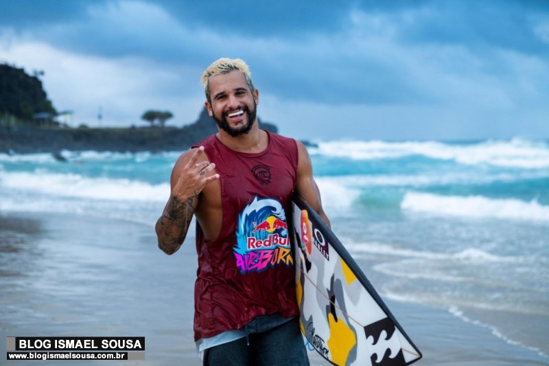 Potiguar de BaÃ­a Formosa Ã© campeÃ£o mundial de Surfe
