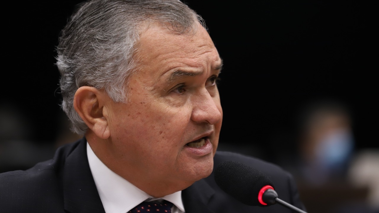 General Girão denuncia retenção de emendas impositivas pelo Governo Federal