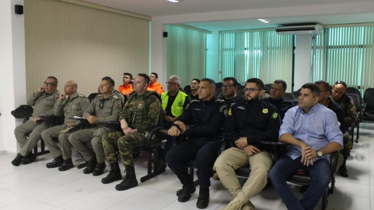 Prefeitura reúne forças de segurança para apresentar projeto de atuação do MCJ