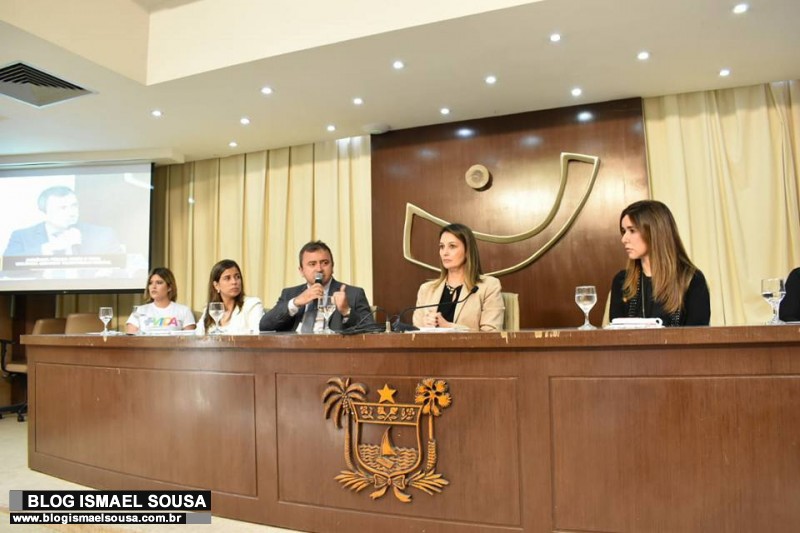 Dr. Daniel participa de audiÃªncia na ALRN que discutiu a relaÃ§Ã£o entre violÃªncia e saÃºde mental