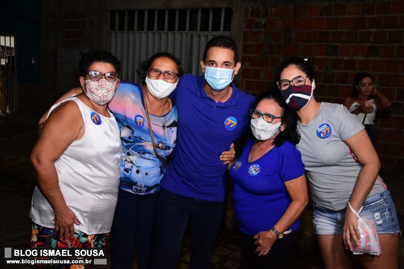 Allyson Bezerra cumpre agenda no bairro Aeroporto I