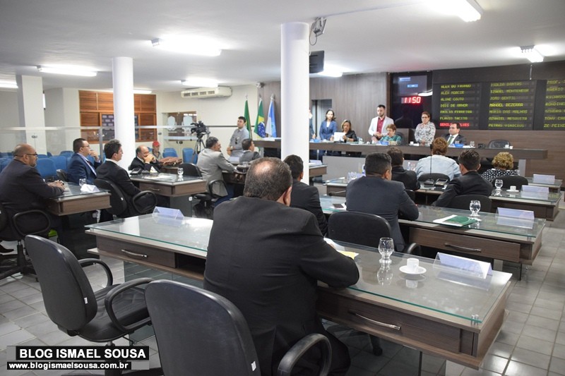 OposiÃ§Ã£o deve escolher o novo lÃ­der esta semana