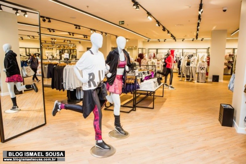 C&A inaugura loja no Partage Shopping MossorÃ³