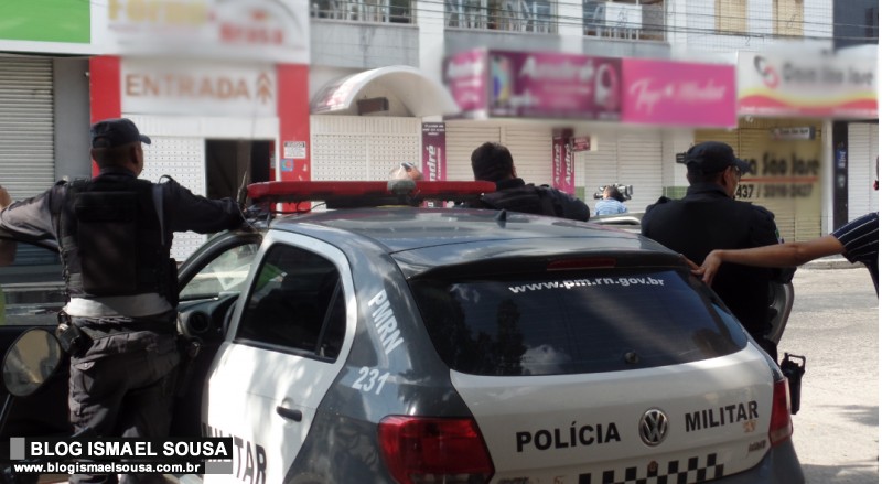 Apenas duas viaturas fazem o patrulhamento em MossorÃ³ nesta quarta