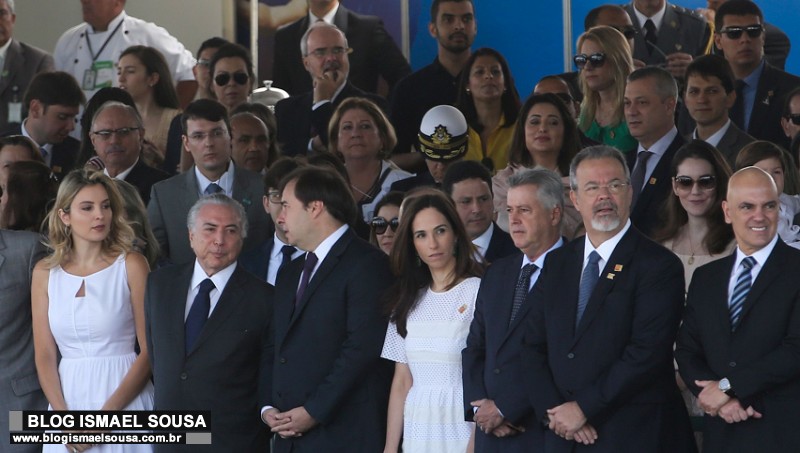PolÃ­cia Federal Ã© fortemente aplaudida em desfile do Dia da IndependÃªncia