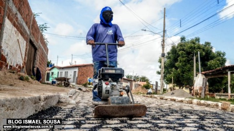 Prefeitura avança com recuperação de vias no Planalto 13 de Maio