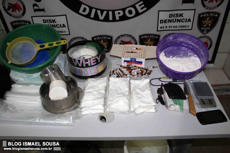 Breaking Bad: PolÃ­cia estoura laboratÃ³rio de refino de drogas em MossorÃ³