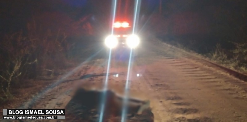Jovem Ã© encontrada morta em estrada de barro em MossorÃ³