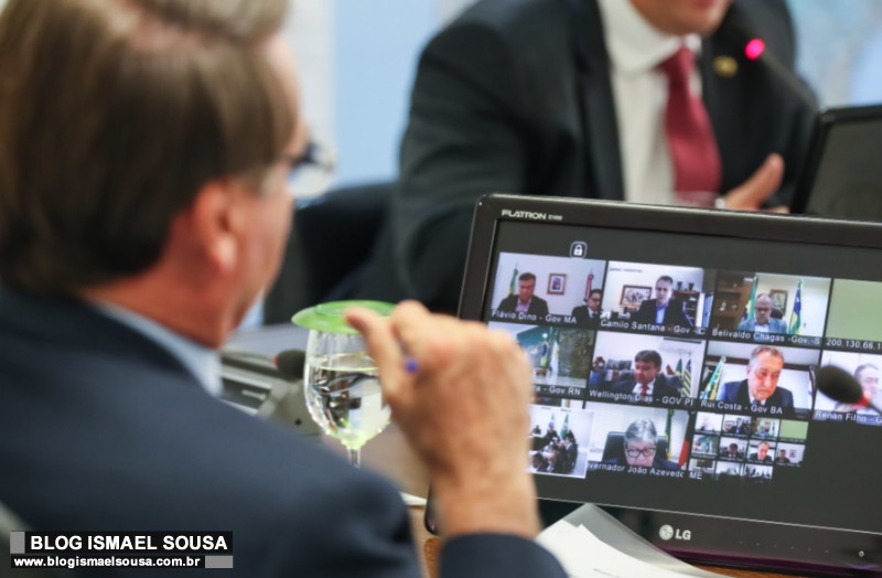 Bolsonaro conversa com governadores do nordeste e libera R$ 8 bilhÃµes