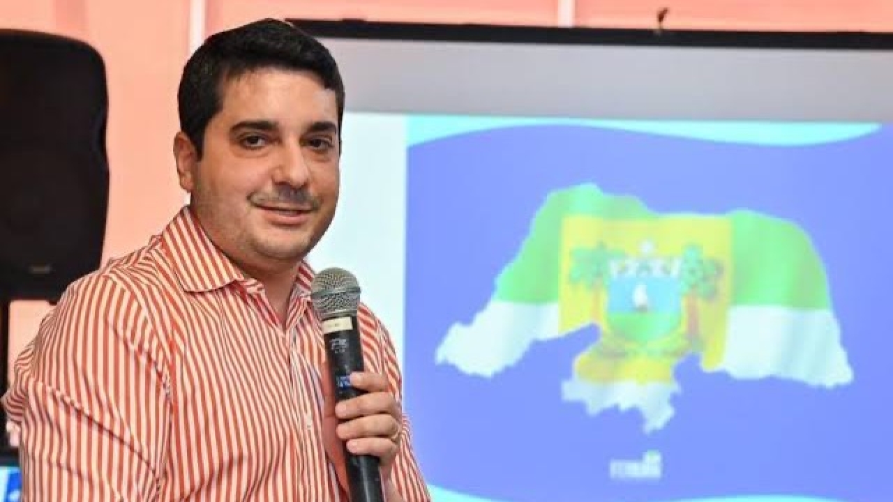 Walter Alves emplaca ex-prefeito de Apodi em secretaria estadual