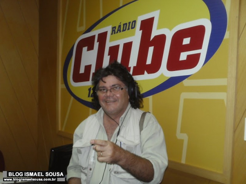Morre o comunicador Jota Gomes