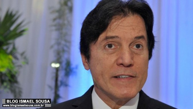 Governo nÃ£o tem previsÃ£o de quando abrirÃ¡ linha de crÃ©dito para pagar 13Â° salÃ¡rio