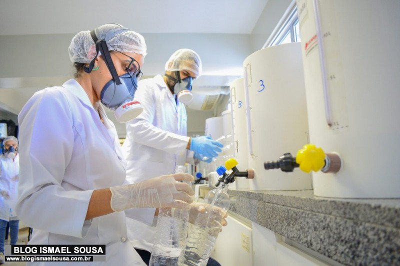 UFRN tambÃ©m comeÃ§a a produzir Ã¡lcool 70%