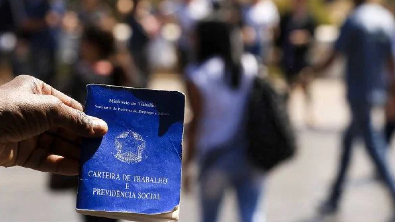 Desemprego cresce no Brasil em 2023