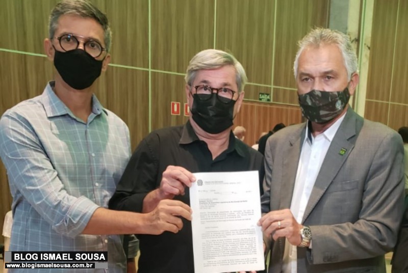 Girão quer investigação de recursos federais recebidos pelo Governo Fátima na AL e na Câmara Federal