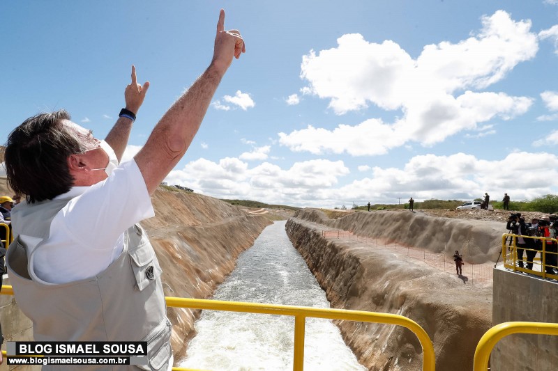 Governo Bolsonaro lanÃ§a licitaÃ§Ã£o para obra de transposiÃ§Ã£o do ramal que vai beneficiar o RN