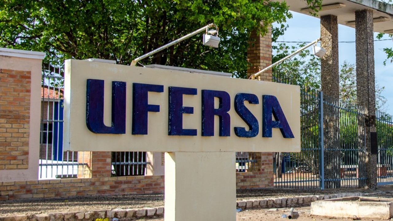 Urgente: Ufersa também suspende aulas nesta terça 