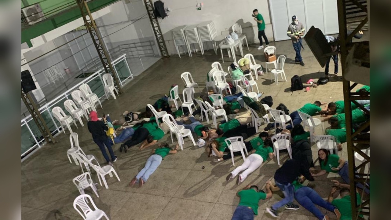 Terror: Professores são feitos reféns durante arrastão em colégio de Mossoró