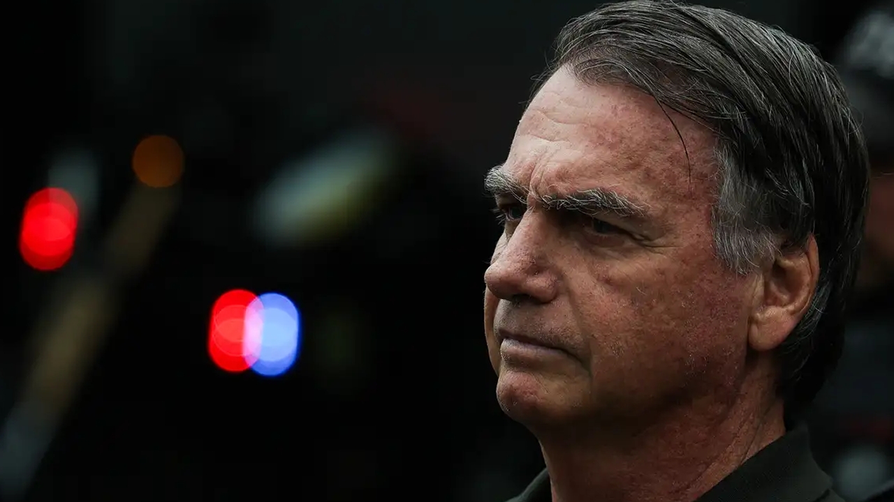 Perseguição contra Bolsonaro se intensifica com reabertura de inquérito no STF