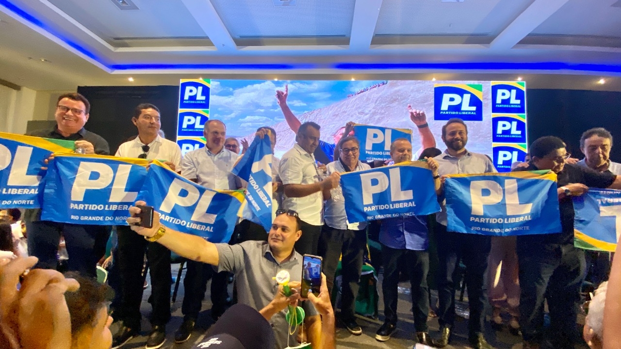 PL filiou 18 prefeitos, chegando a 37; meta é chegar a 50 prefeitos