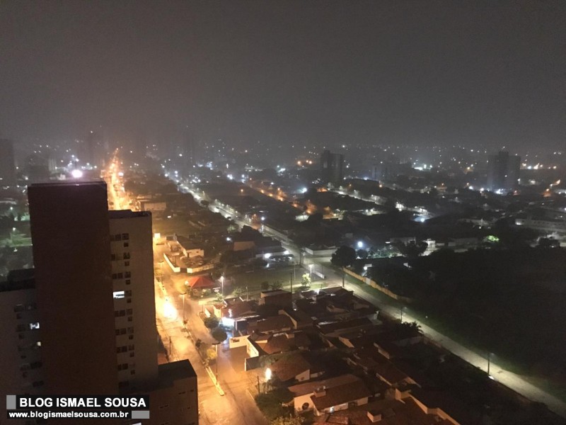 MossorÃ³ Ã© atingida por uma forte chuva na noite desta segunda