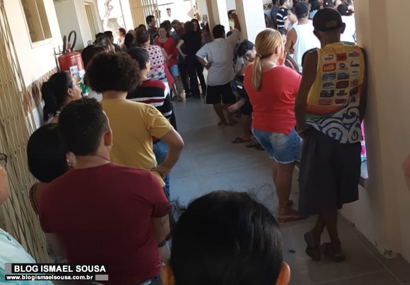 EleiÃ§Ãµes para Conselho Tutelar tem longas filas e irritaÃ§Ã£o de eleitores em MossorÃ³ 