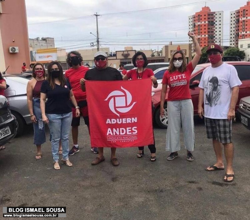 Carreata â€œFora Bolsonaroâ€ Ã© um verdadeiro fiasco em MossorÃ³
