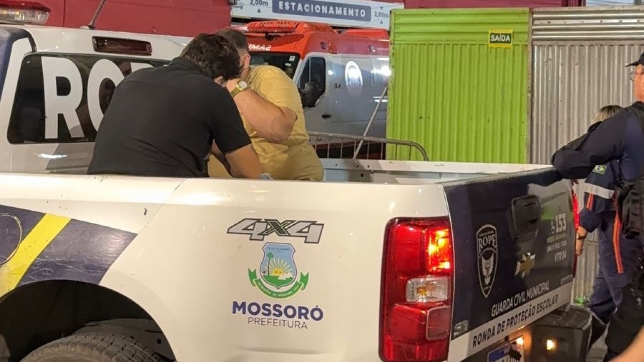 Dupla é presa com crachá falso de imprensa no Mossoró Cidade Junina