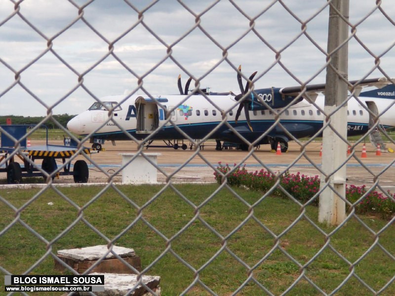 Avião da Azul que apresentou pane em Mossoró é consertado e retorna à Recife-PE