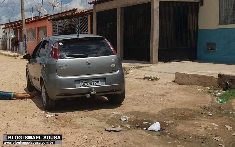 Homem pede carro emprestado para deixar crianÃ§as na escola e acaba assassinado