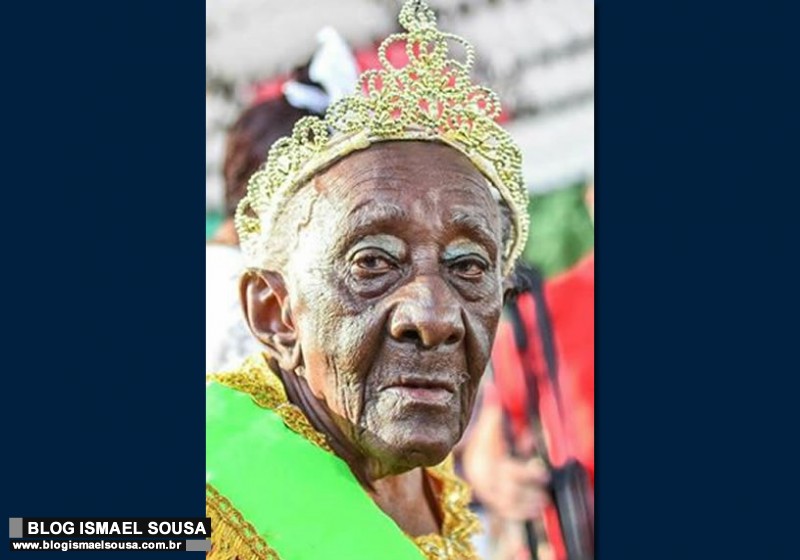 Cultura popular de MossorÃ³ de luto pela morte da benzedeira Dona ClinÃ¡ria