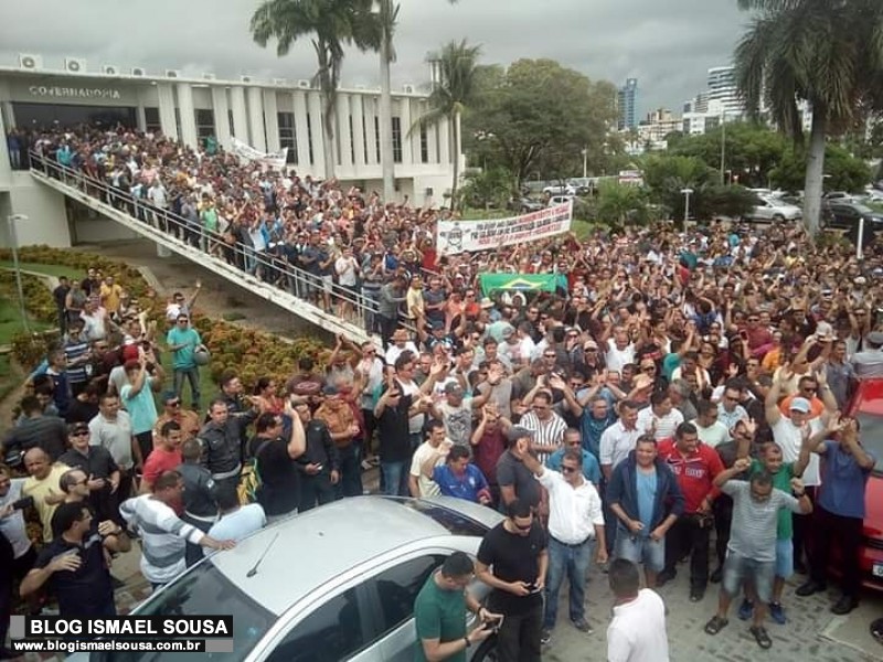 Greve da PM Ã© encerrada