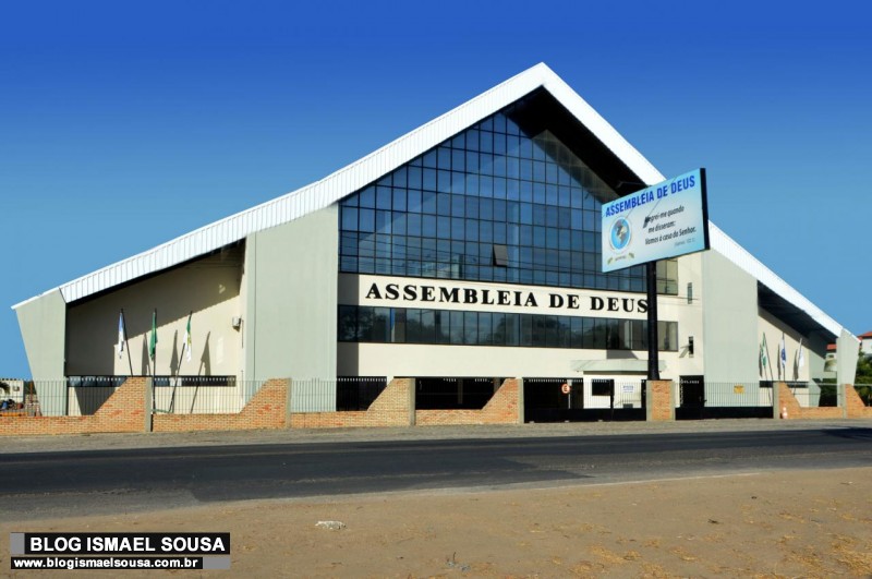 CristÃ£os cobram reabertura de igrejas no RN