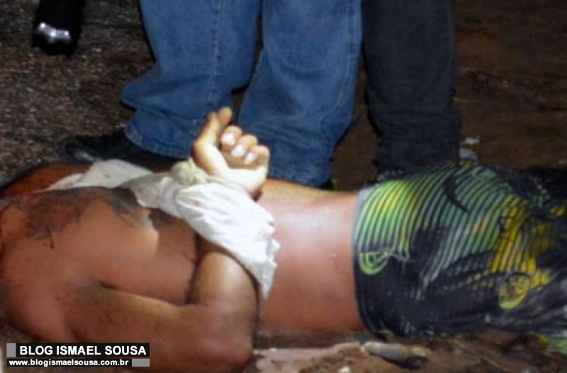 Corpo crivado de balas e com mÃ£os amarradas Ã© encontrado na estrada do Ã³leo