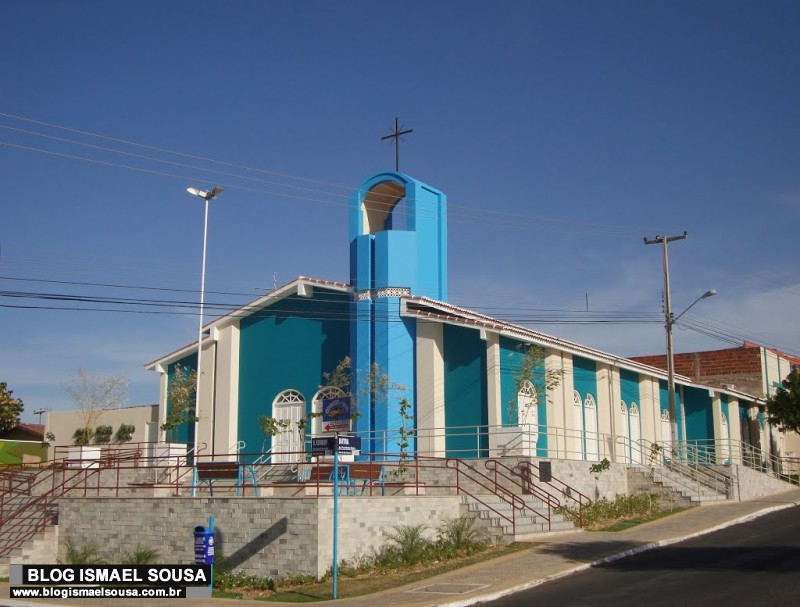 ParÃ³quia de SÃ£o Manoel acorda todo mundo com queima fogos Ã s 5h da manhÃ£