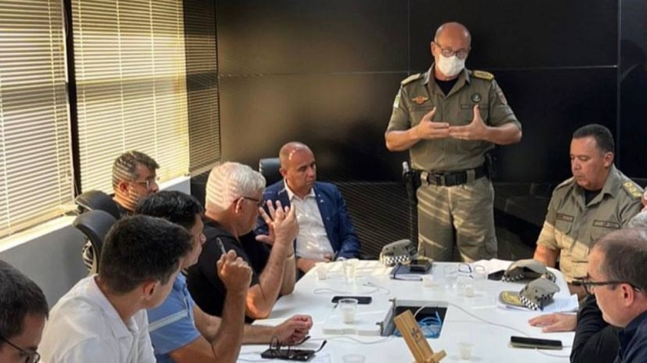 Antes de alertar sobre retomada de ataques no RN, deputado se reuniu com o comando geral da PM