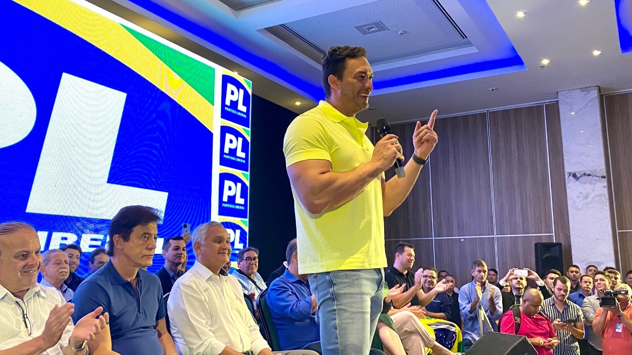 Styvenson no evento do PL: ‘primeira vez que estou em um palanque’