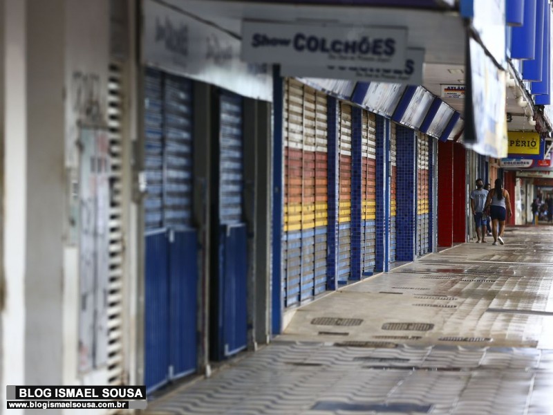 Gestor que decretar lockdown deveria ficar sem salário pelo período do decreto