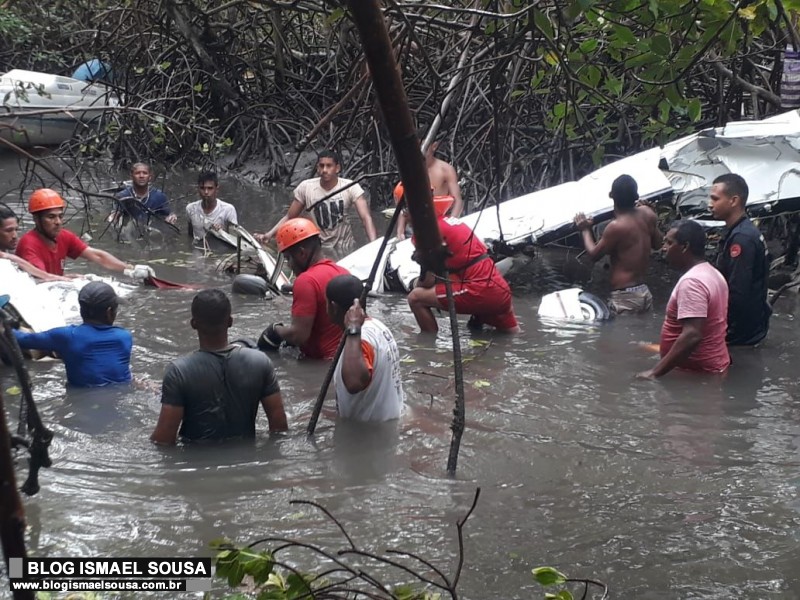 Quarto corpo estaria em um mangue de difÃ­cil acesso, informa bombeiros