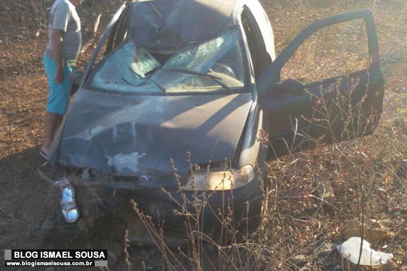 Homem morre atropelado enquanto caminhava por rodovia em MossorÃ³
