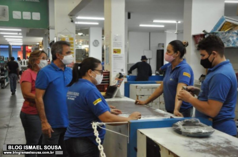 Sem Rosalba, Jorge do RosÃ¡rio cumpriu agenda visitando empresas de MossorÃ³