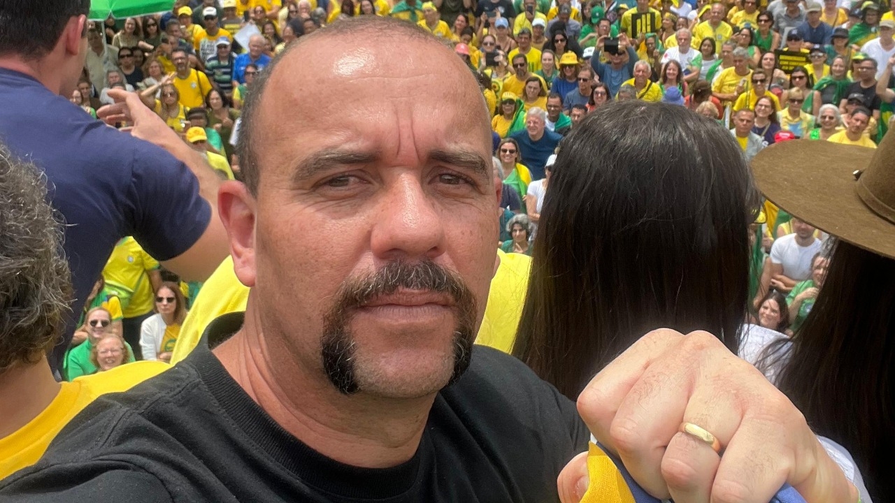 Em MG, Gonçalves cobra impeachment de Moraes: 'Pela liberdade do Brasil'