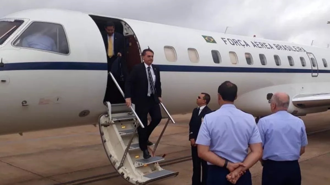 Bolsonaro de malas prontas para os EUA