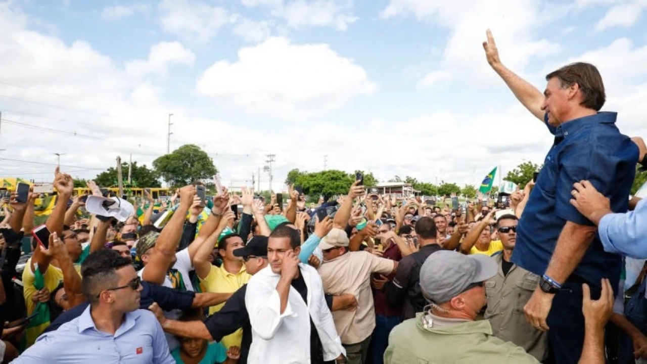 Desigualdade no Brasil em 2022 caiu ao menor nível em 10 anos, aponta IBGE