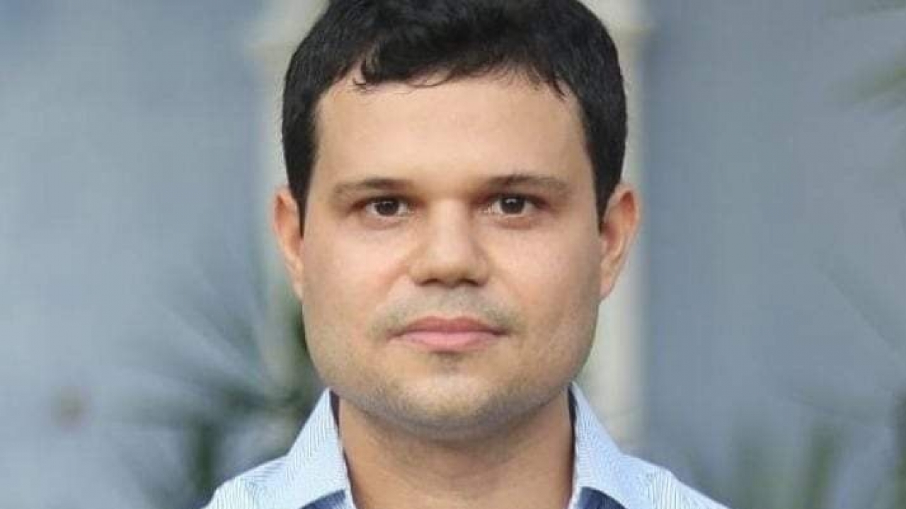 Sem grande estrutura, Tony Fernandes lança sua pré-candidatura a deputado estadual nas redes sociais