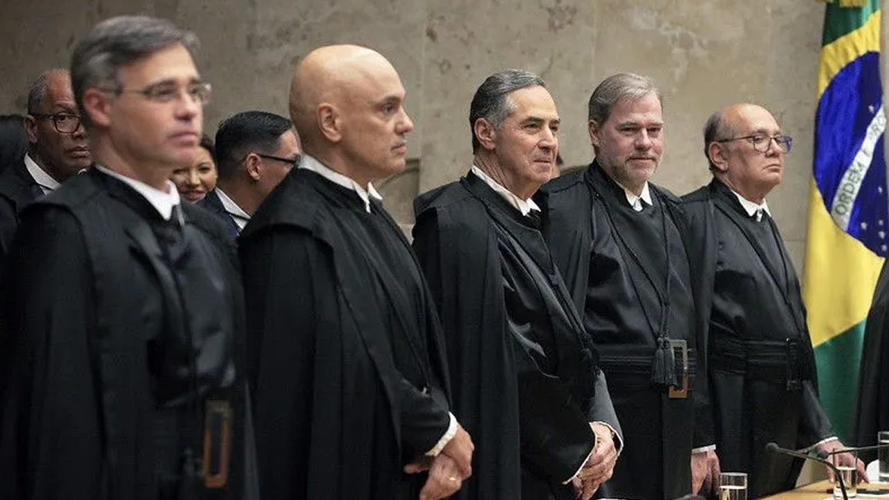Se o STF, que é o guardião da Constituição, não a respeita, quem vai salvar o Brasil do desastre iminente?