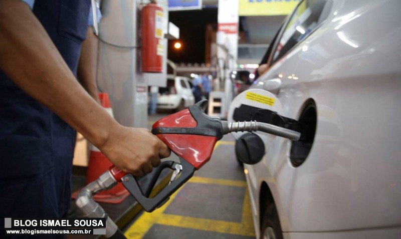 Preço da gasolina começa a baixar no RN, menos em Mossoró